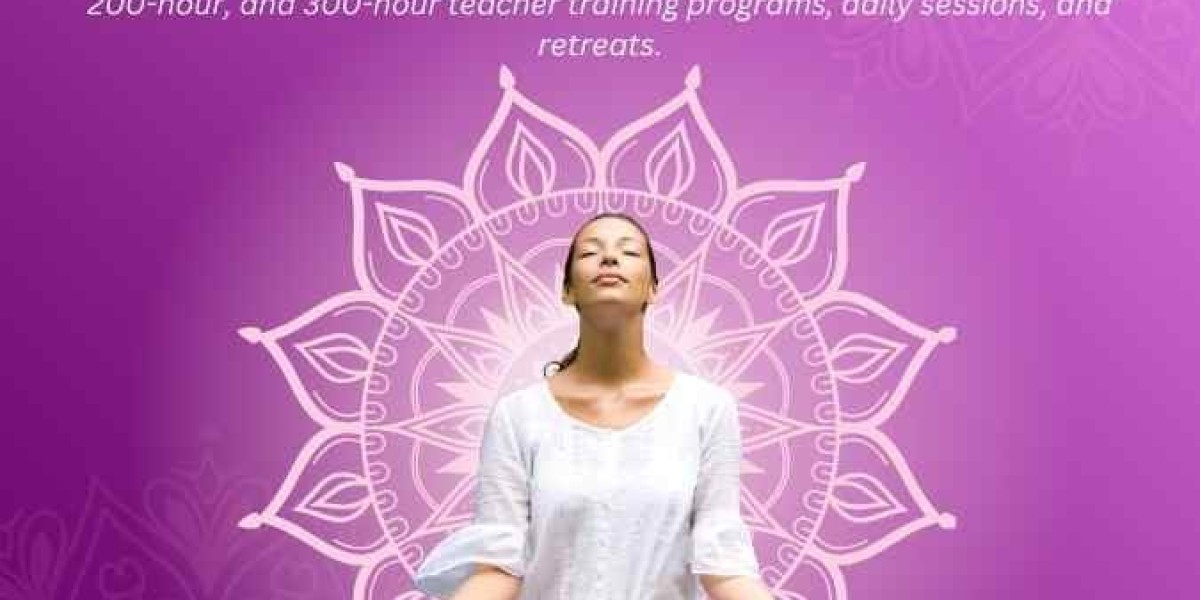 Discover a Transformative 100 Hour Yoga Teacher Training Course in Rishikesh